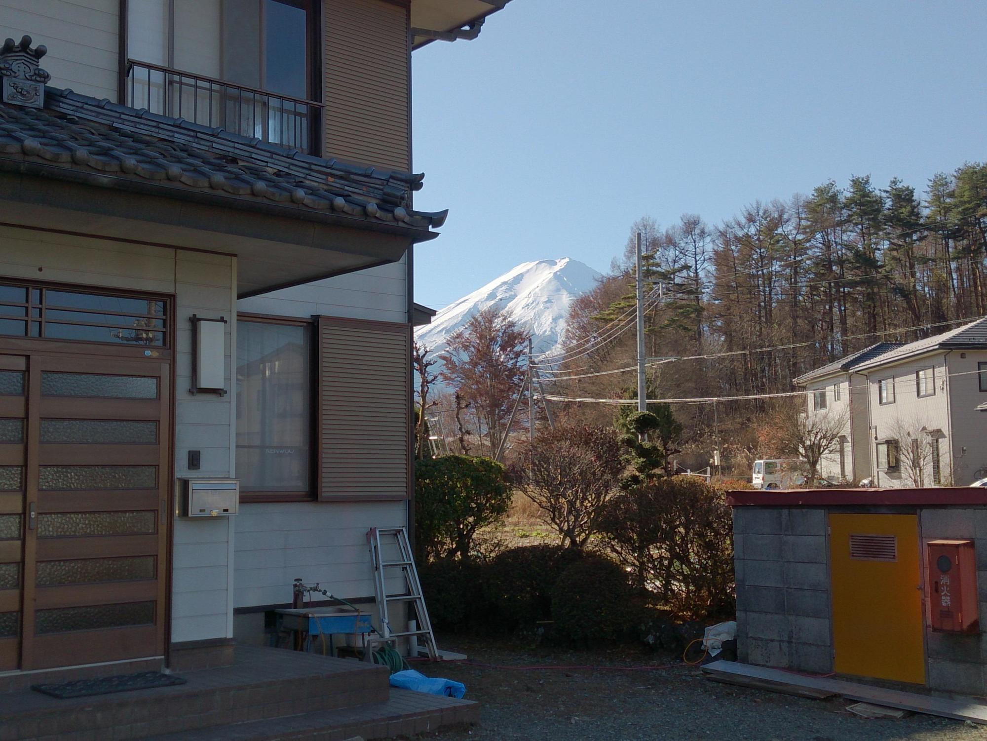 Teishaba Guesthouse&Cafe Fujiyoshida Dış mekan fotoğraf