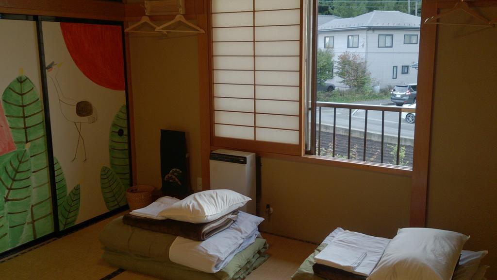 Teishaba Guesthouse&Cafe Fujiyoshida Dış mekan fotoğraf