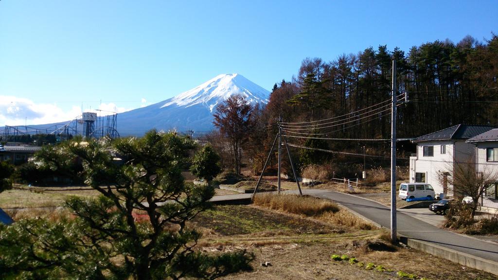 Teishaba Guesthouse&Cafe Fujiyoshida Dış mekan fotoğraf