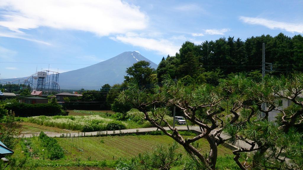 Teishaba Guesthouse&Cafe Fujiyoshida Dış mekan fotoğraf