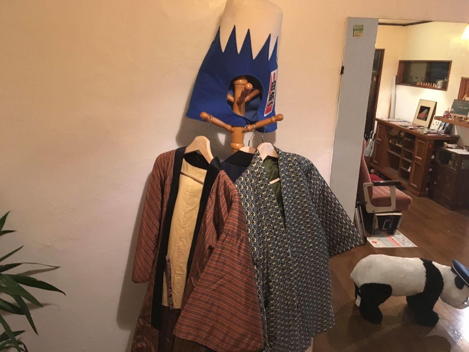 Teishaba Guesthouse&Cafe Fujiyoshida Dış mekan fotoğraf