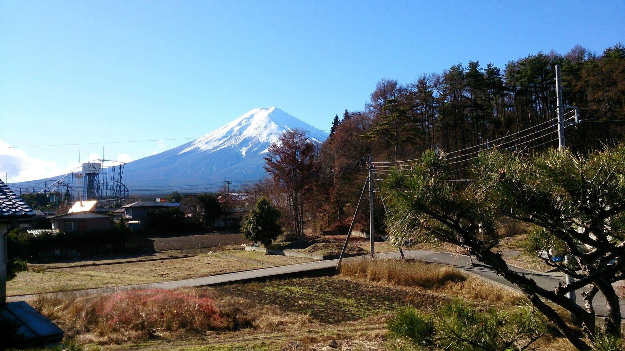 Teishaba Guesthouse&Cafe Fujiyoshida Dış mekan fotoğraf